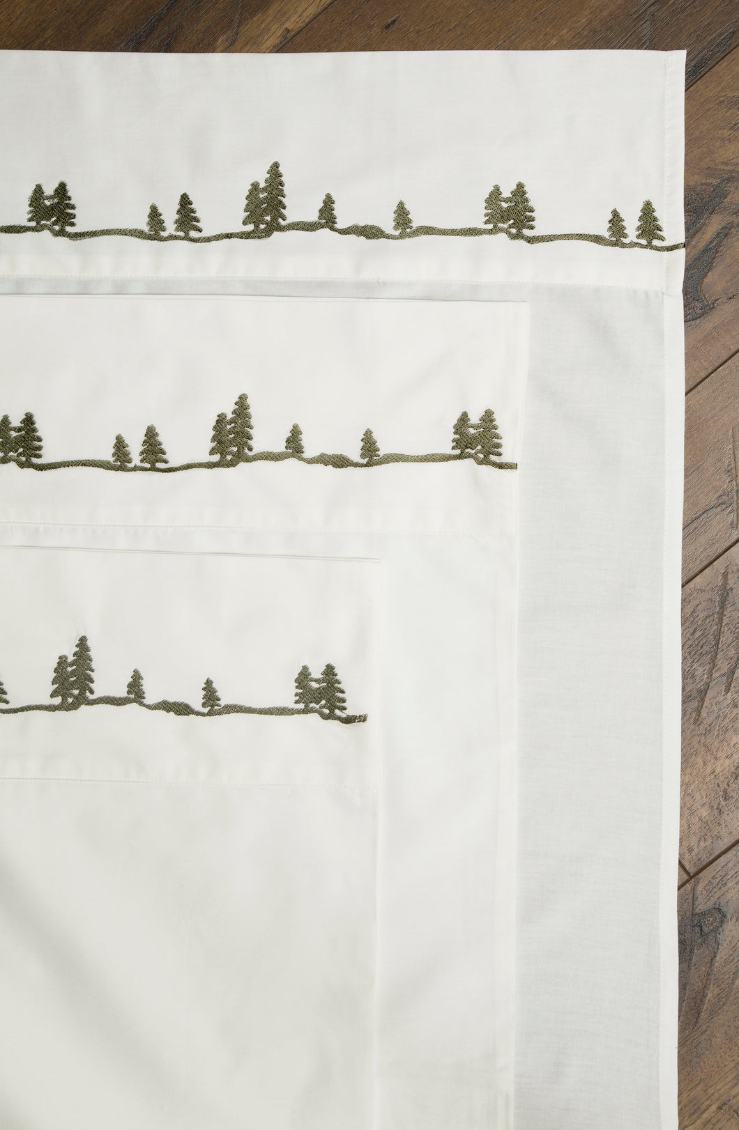 Carstens Embroidered Pines Rustic Sheet Set (Twin/Full/Queen/King)
